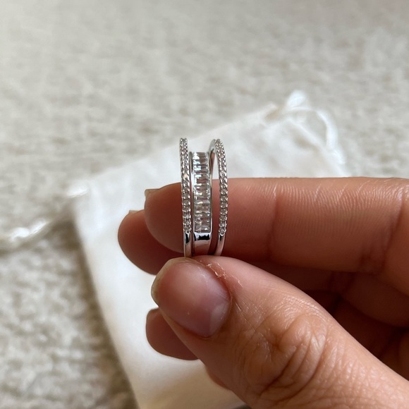 Cubic zirconia Adjustable Ring | Silver - Picture 2 of 9